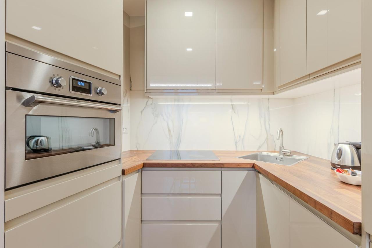 Sweett - Luxury Velasca Milan Bagian luar foto