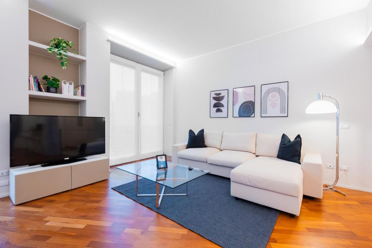Sweett - Luxury Velasca Milan Bagian luar foto