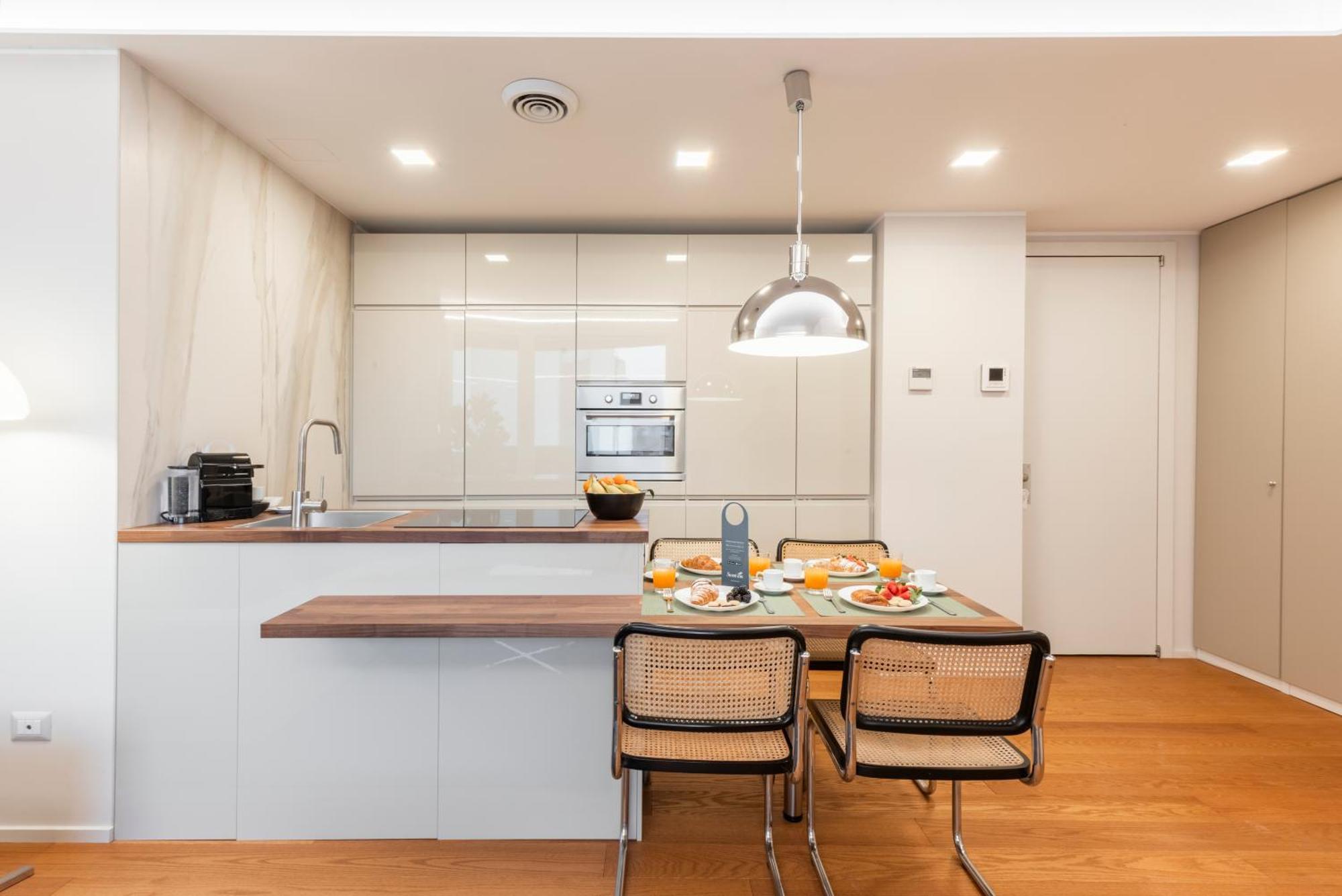 Sweett - Luxury Velasca Milan Bagian luar foto